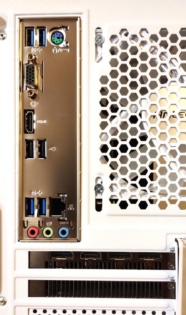 ゲーミングPC/Ryzen7 3700X/RX5700/メモリ16GB