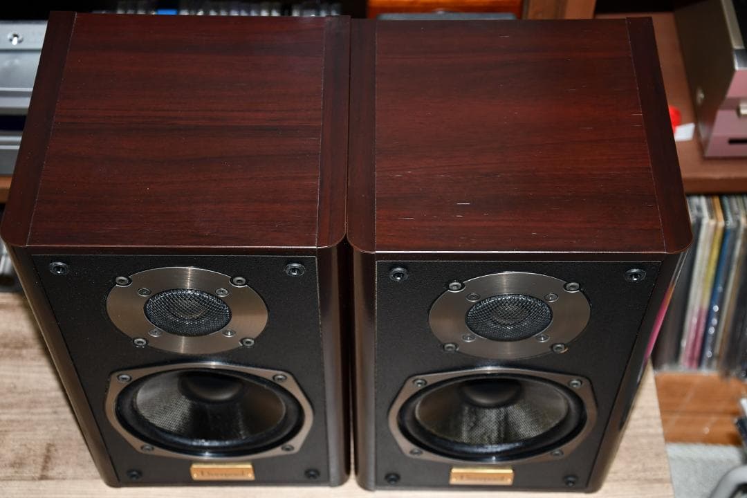 値引き　美品　ONKYO　D-200Ⅱリバープール　　オンキョースピーカーペア