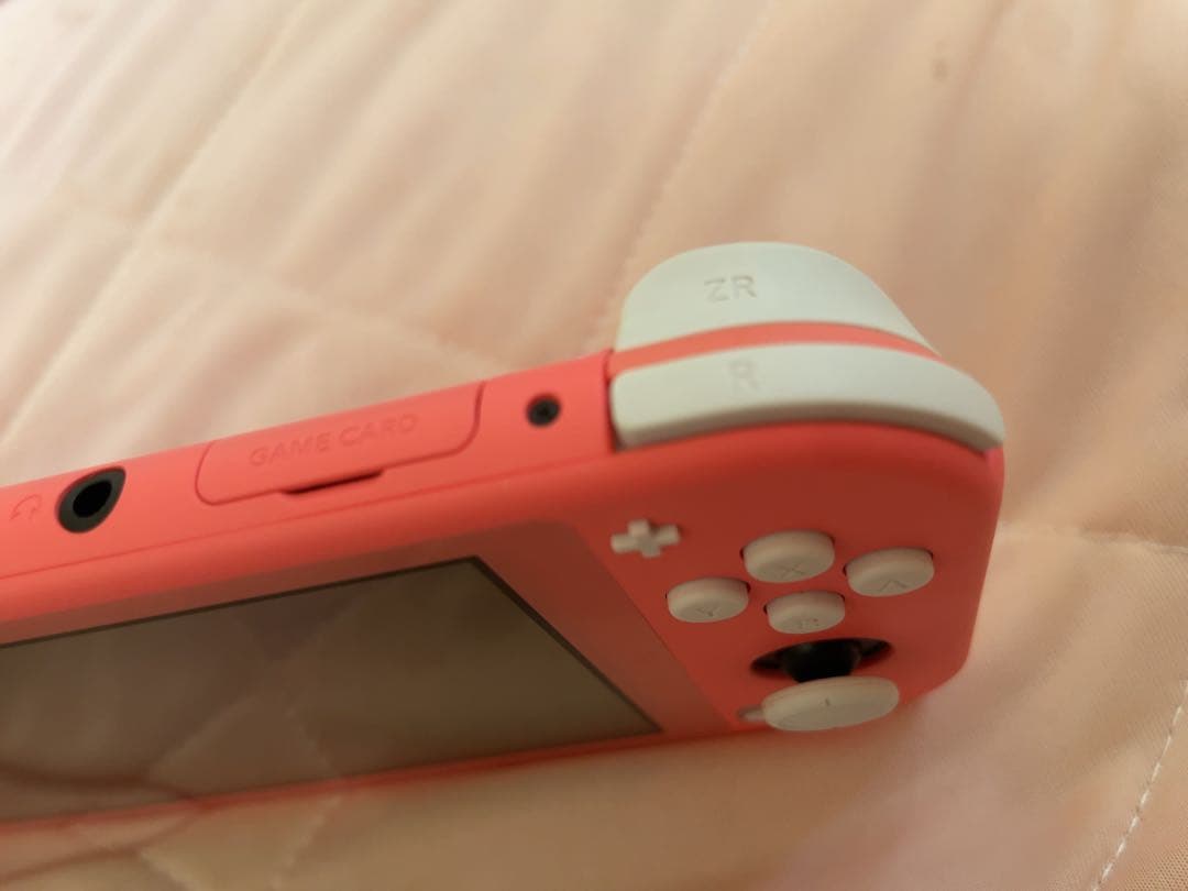 Nintendo Switch Lite コーラル 本体(箱、充電器あり)