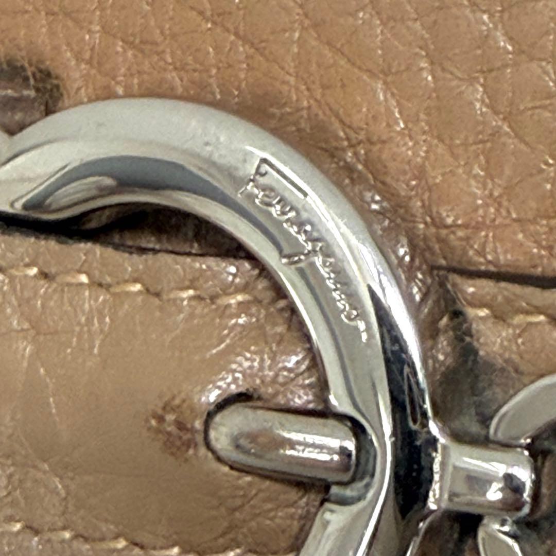 【高級】 サルヴァトーレ フェラガモ レザー 長財布 ブラウン ガンチーニ 金具