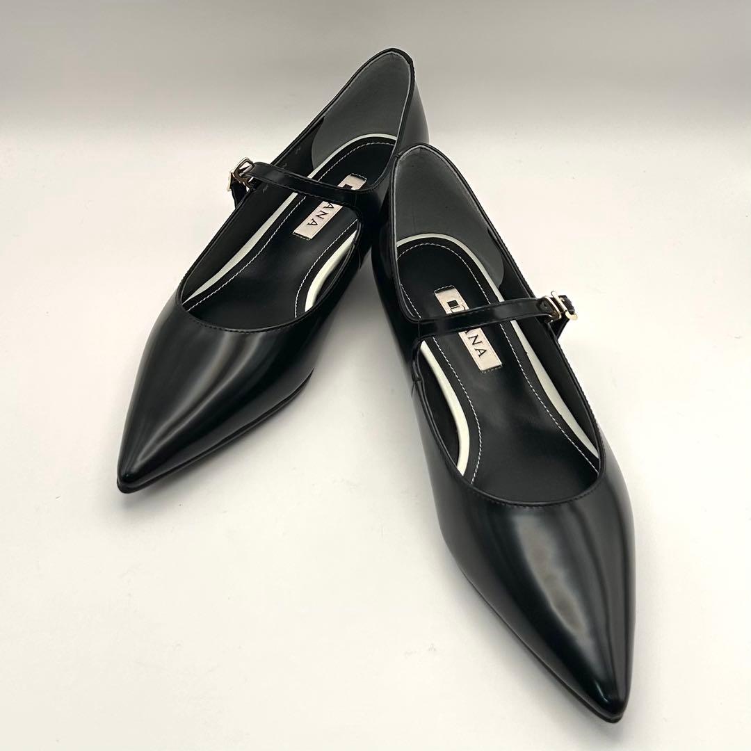 未使用級✨ DIANA 【24㎝】 フラットパンプス エナメル ポインテッドトゥ