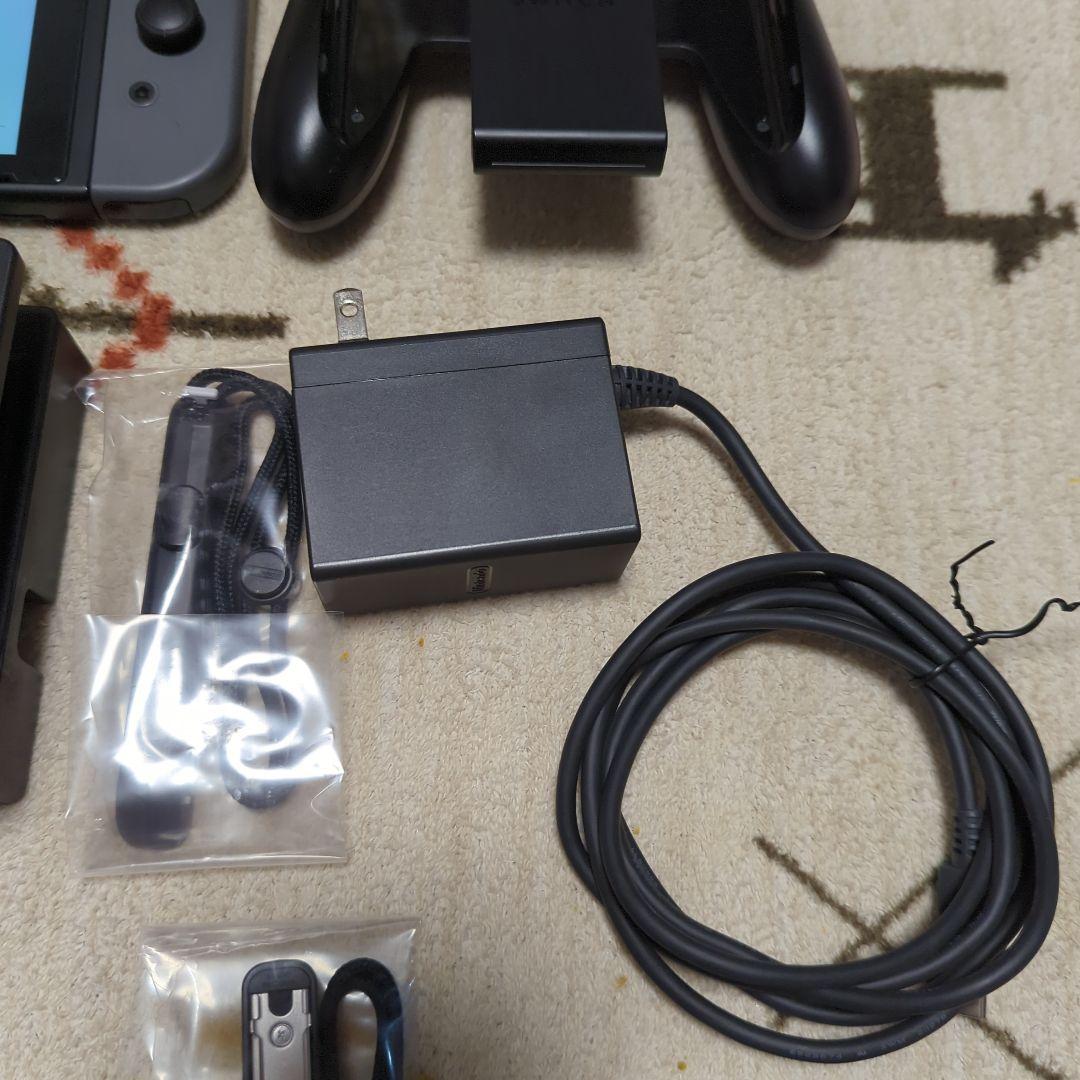 【美品】Nintendo Switch 本体 付属品完備