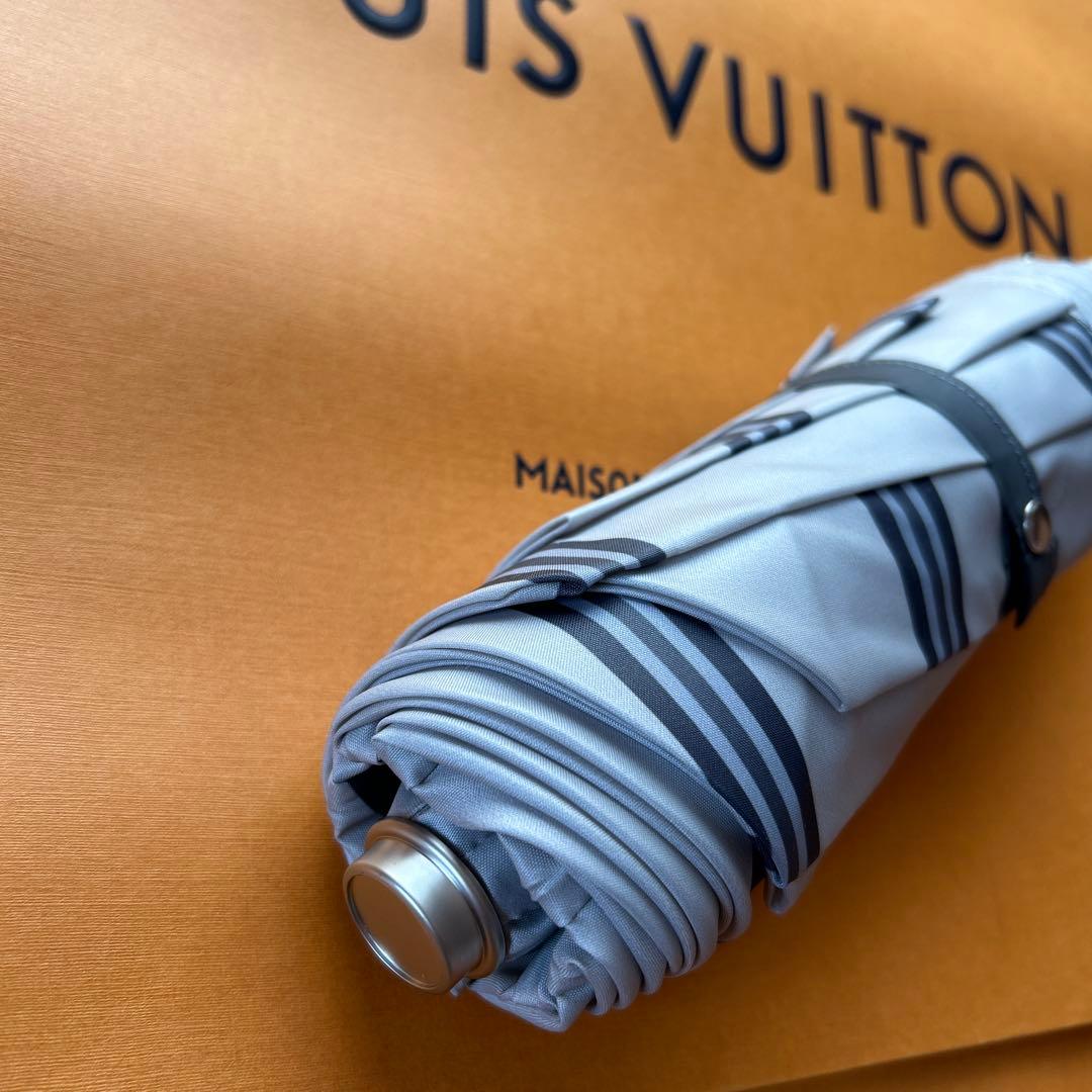 ★新品未使用FONDATION LOUIS VUITTON★ 折りたたみ傘