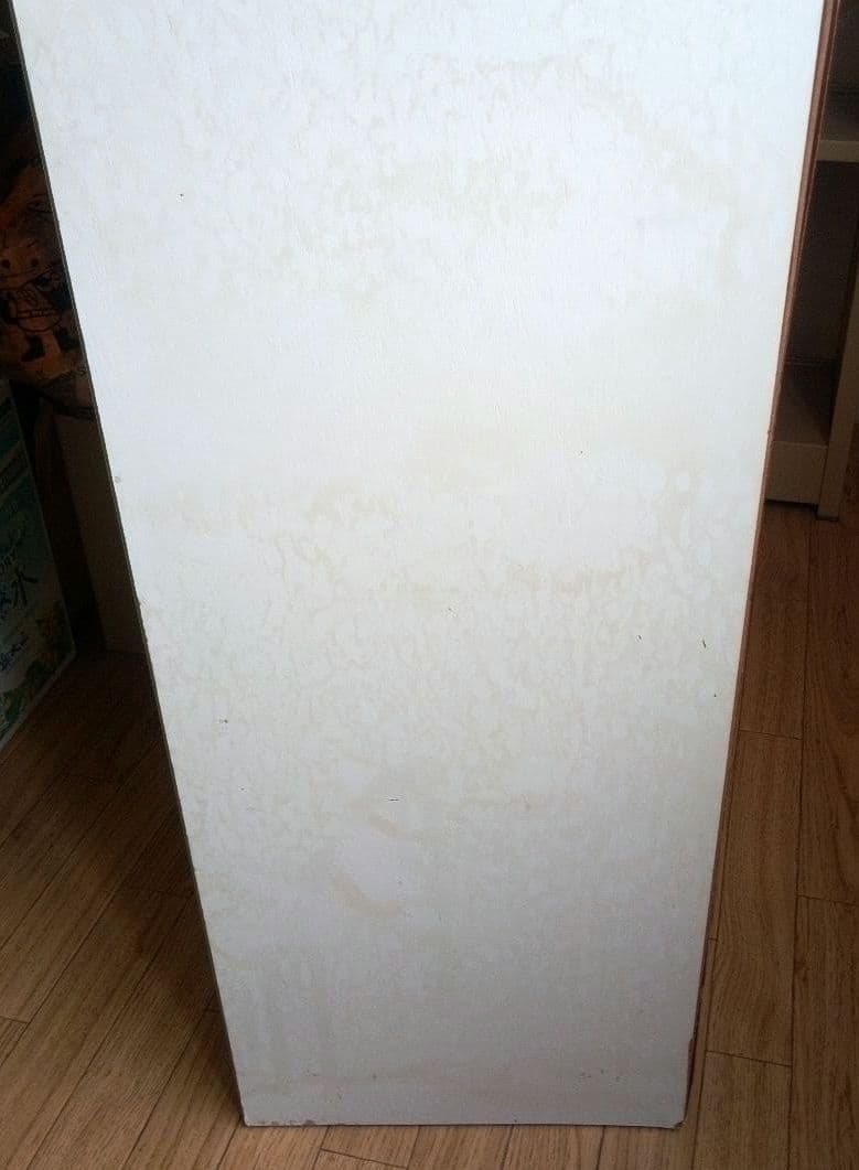 昭和レトロ 緑と白の木製キッチン収納キャビネット