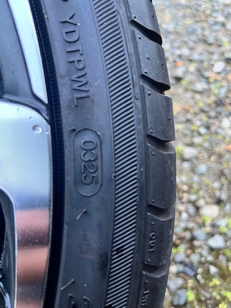 ロクサーニ テンペスト タービンVX 19インチ プリウス