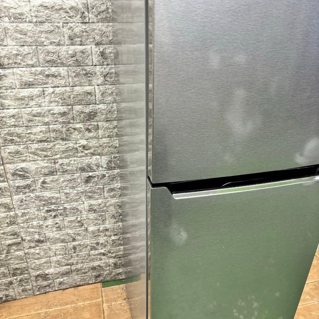 934 冷蔵庫　200L〜300L 大人気　小型　大型　右開き　シルバー　格安