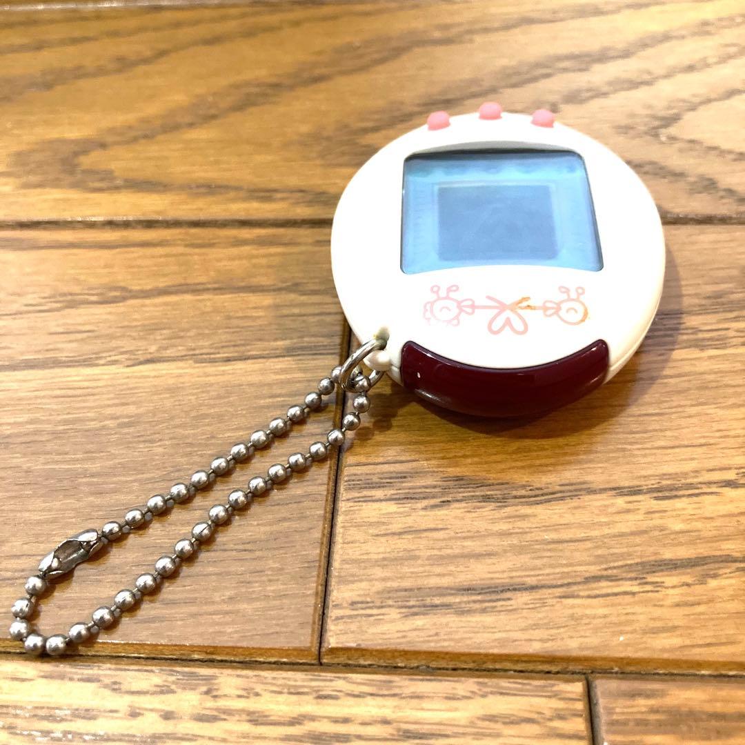 BANDAI バンダイ たまごっち 当時物 携帯ゲーム ホワイト 平成 希少 白