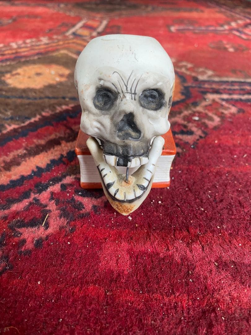 スカルオンブック