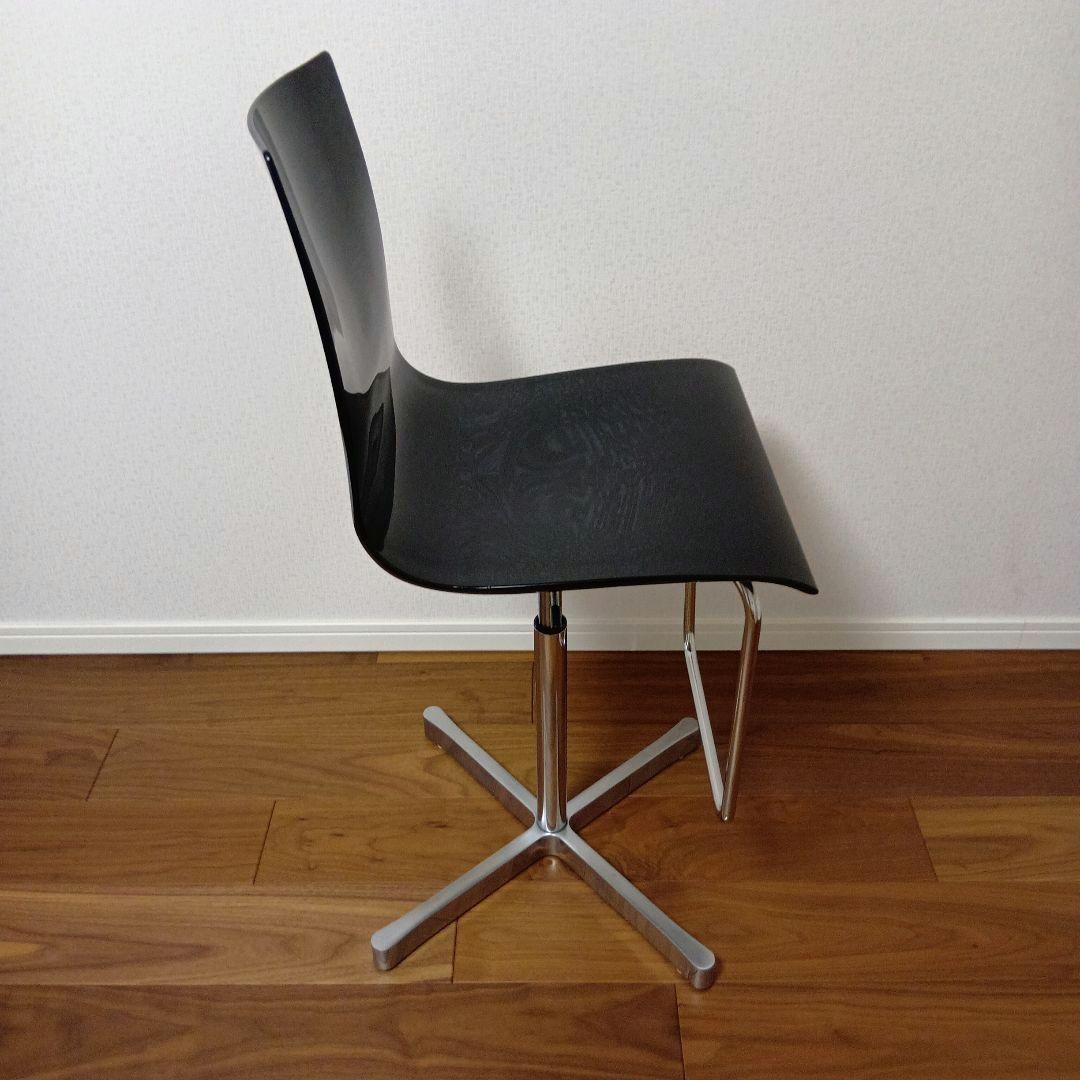 cassina カウンタースウィベルチェア WOK 535