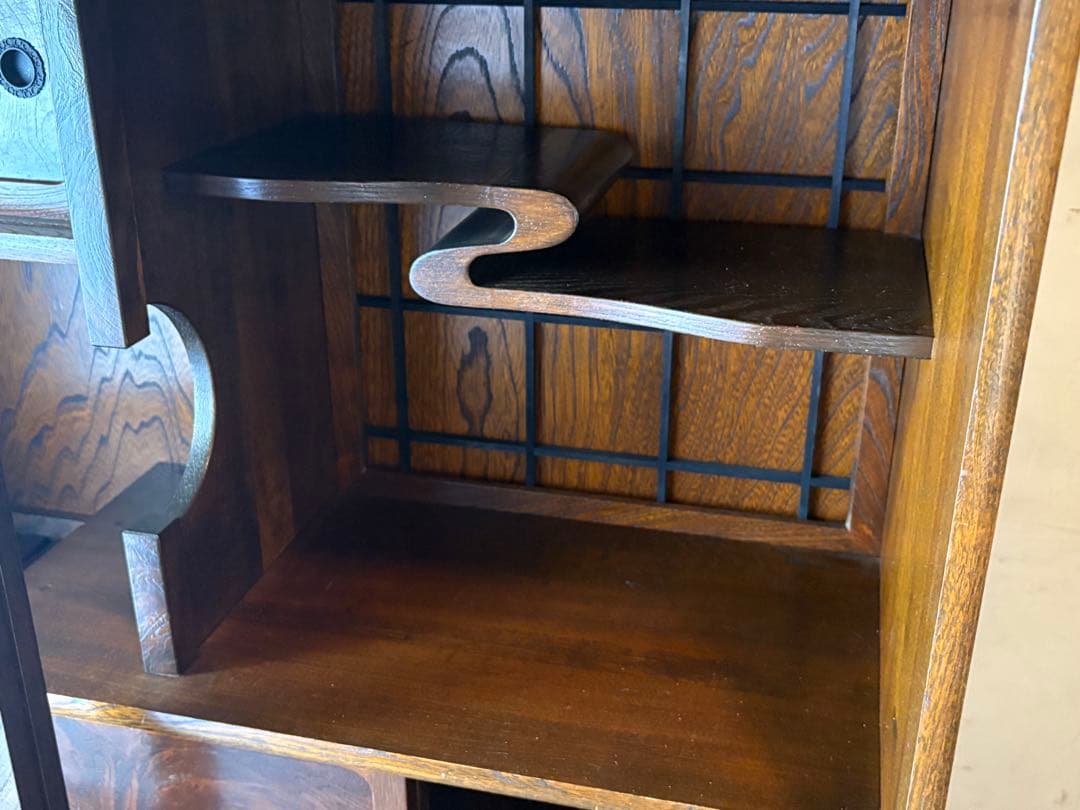 茶棚 木製ガラス扉付きタンス 水屋　飾り棚　違棚　アンティーク　レトロ