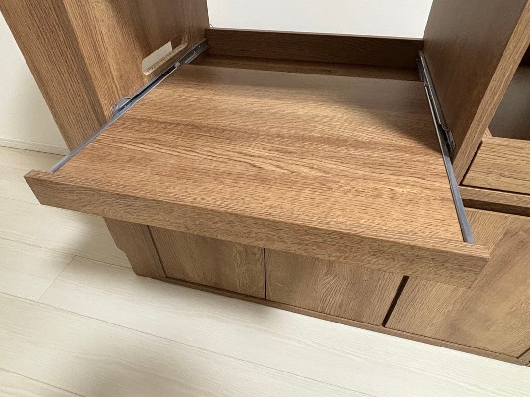 けろ[送料込/組立不要/匿名]伸縮式キッチンカウンター 食器棚 LOWYA