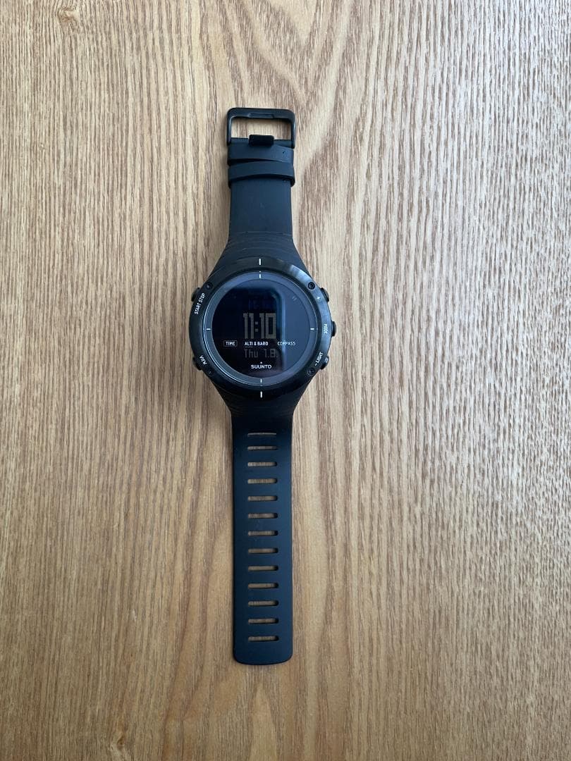 SUUNTO ESSENTIAL スント エッセンシャル クォーツ サファイア