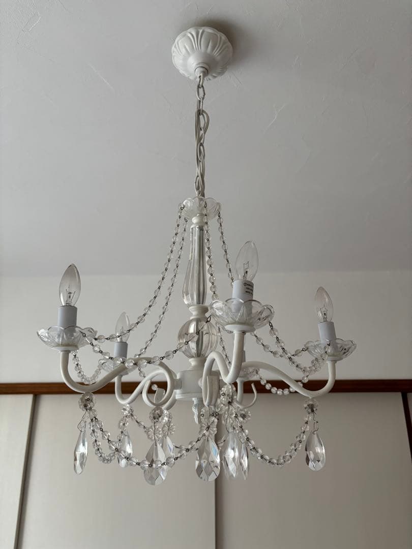 ホワイト 5灯シャンデリア