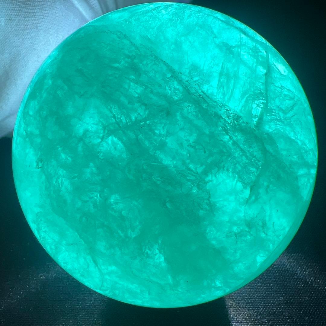 グリーンフローライト スフィア 0.9kg 82mm 丸玉 蛍石 高透明