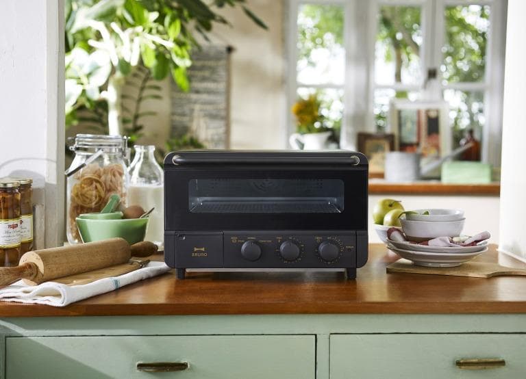 未開封　BRUNO　スチーム＆ベイクトースター　 BOE067-BK