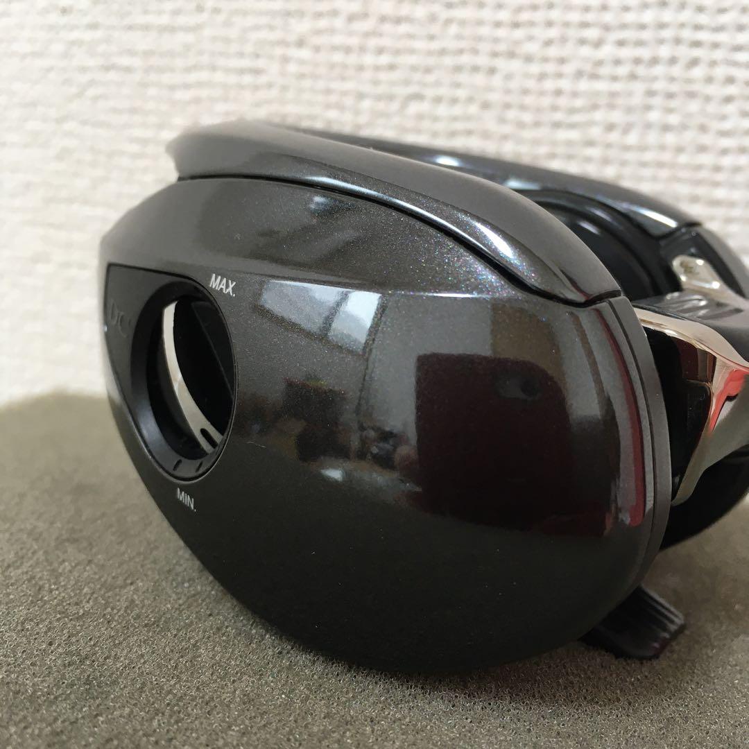 極美品☆シマノ☆18アンタレスDC MD ☆ハンドル無し☆J-8