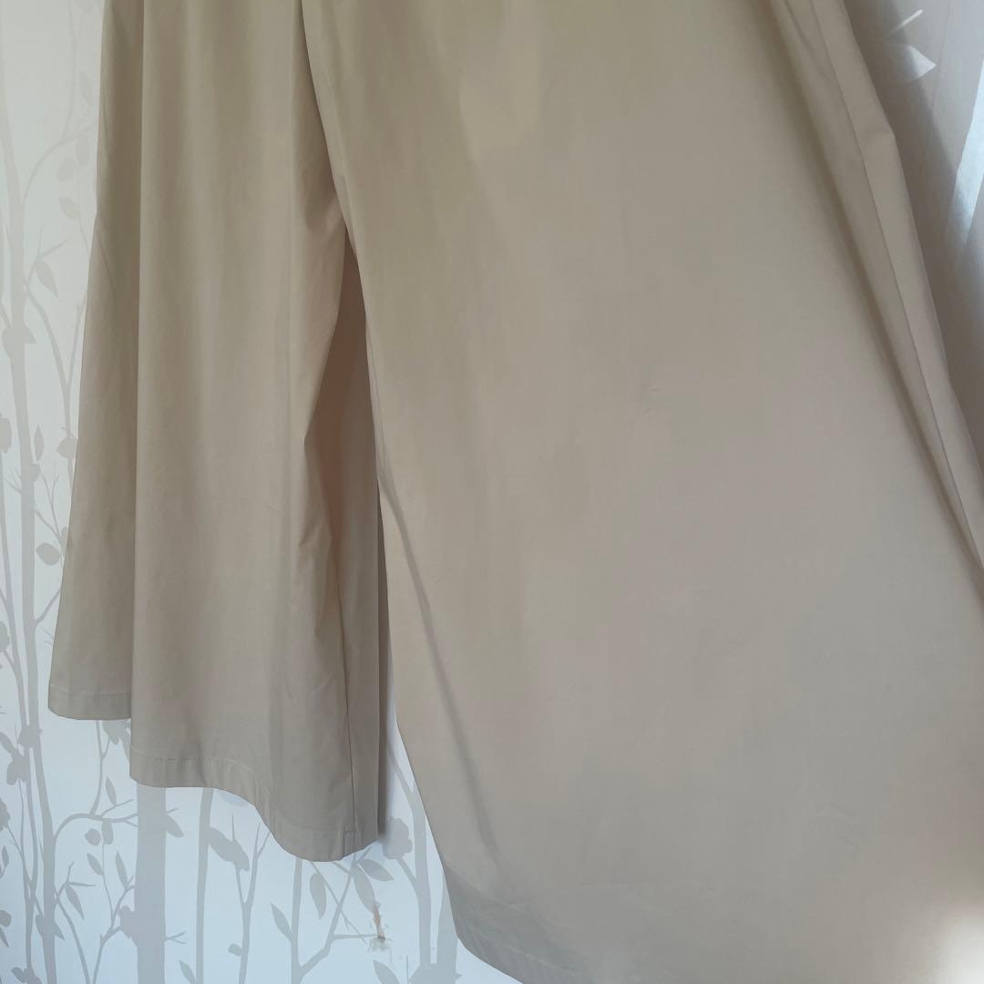 【新品】リビアナコンティ　パンツ　ワイドパンツ　ベージュ　ストレッチ　44 3L