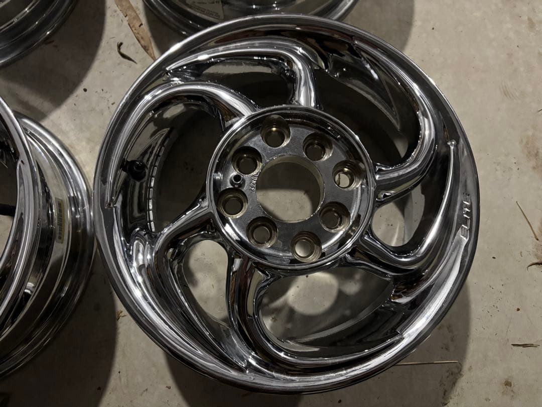 期間限定送料こみ！エリート　スコーピオン　USDM 13インチホイール