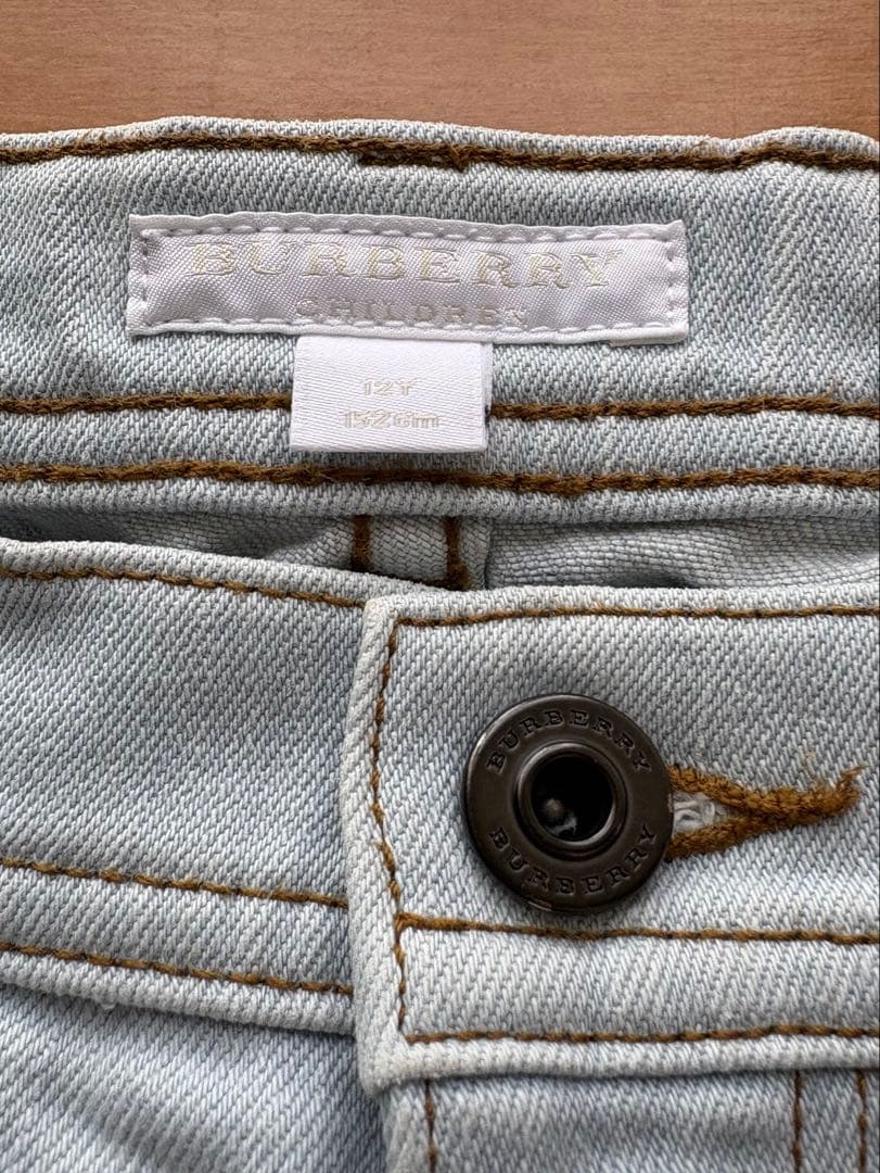 【ちはやふる】バーバリージーンズとGUCCI帽子