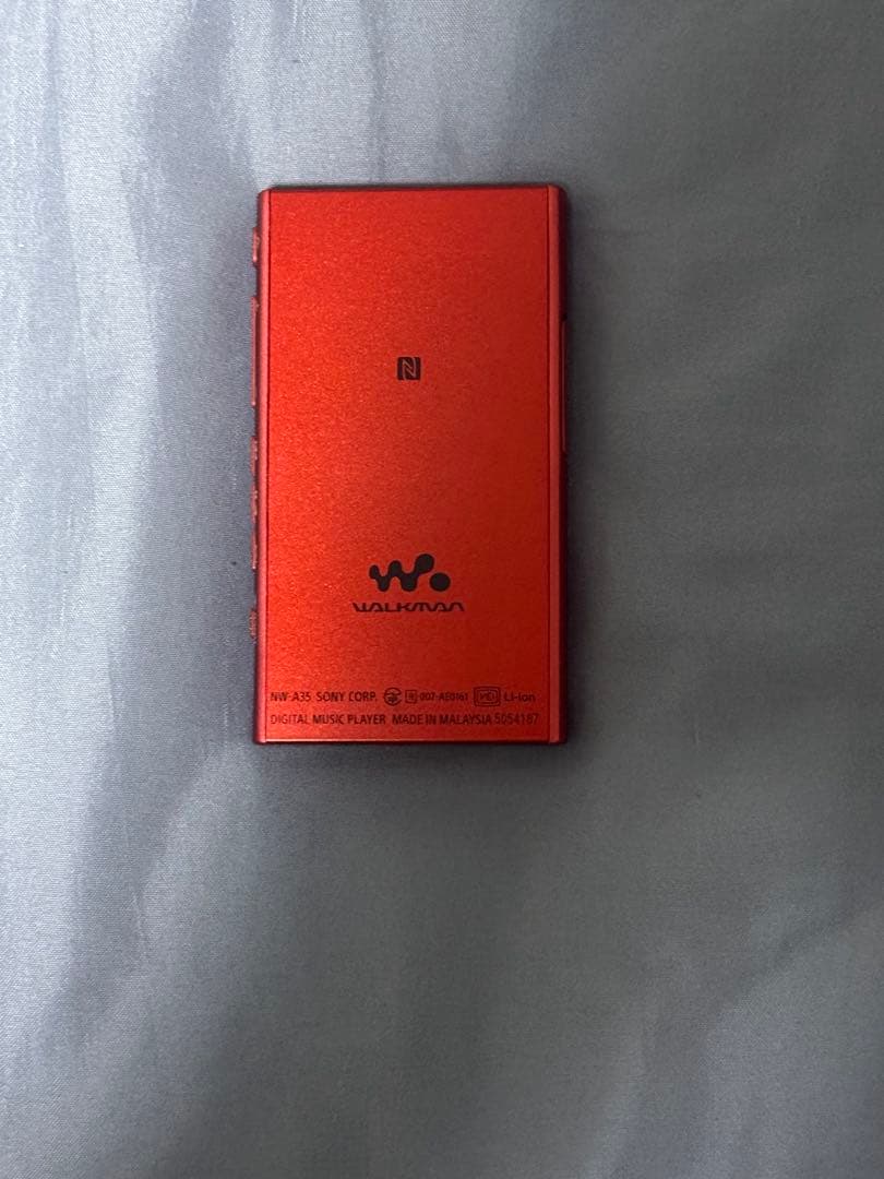 Sony Walkman A30 レッド