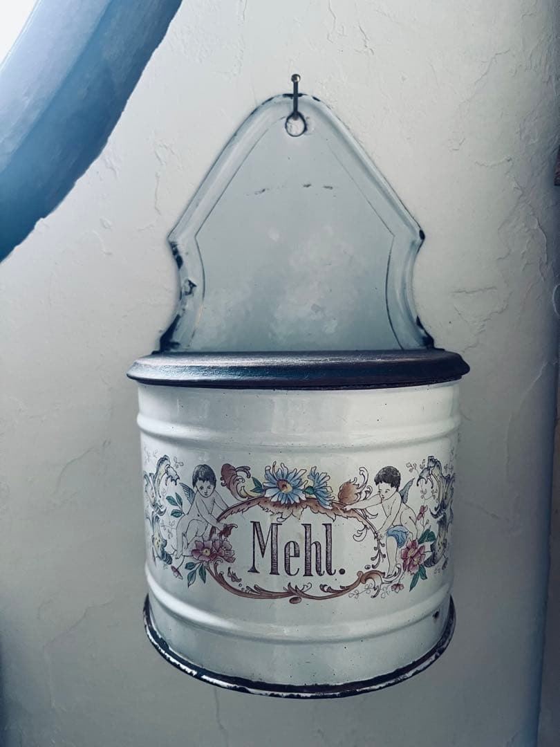 フランスアンティーク 小麦粉缶 ホーロー 天使　エンジェル