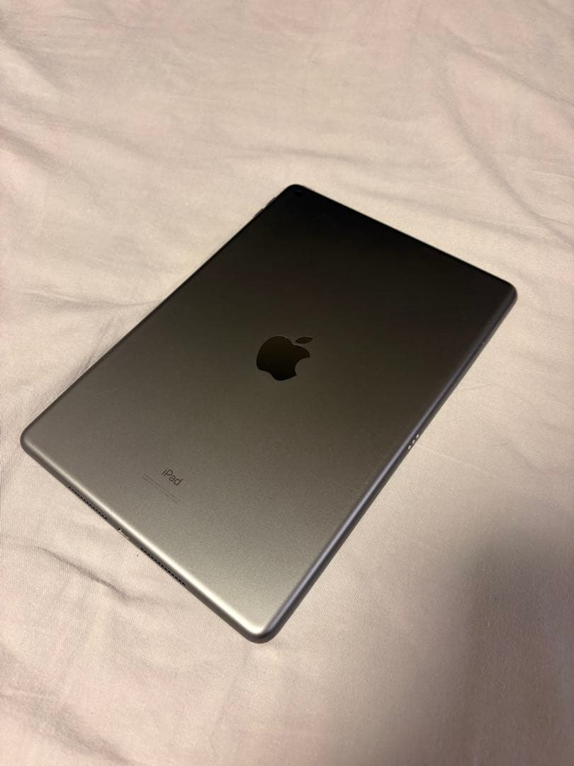 デ*e様 iPad 第8世代 32gb Wi-Fiモデル