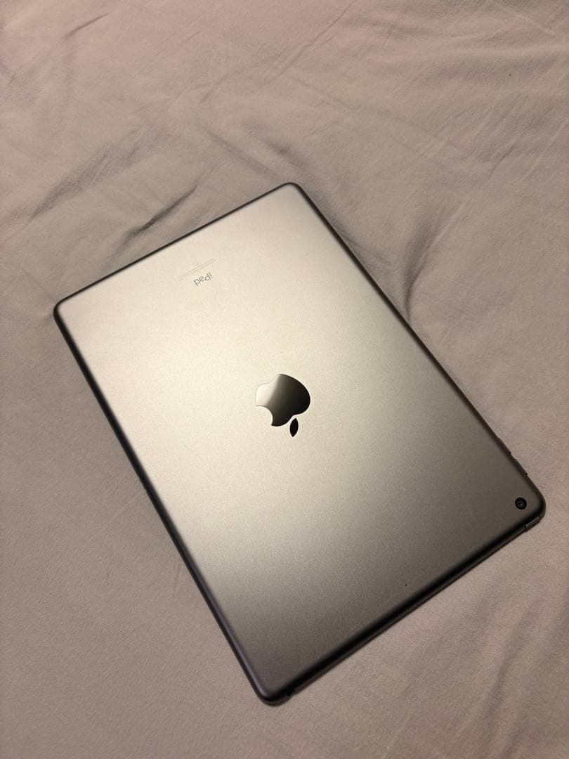 デ*e様 iPad 第8世代 32gb Wi-Fiモデル