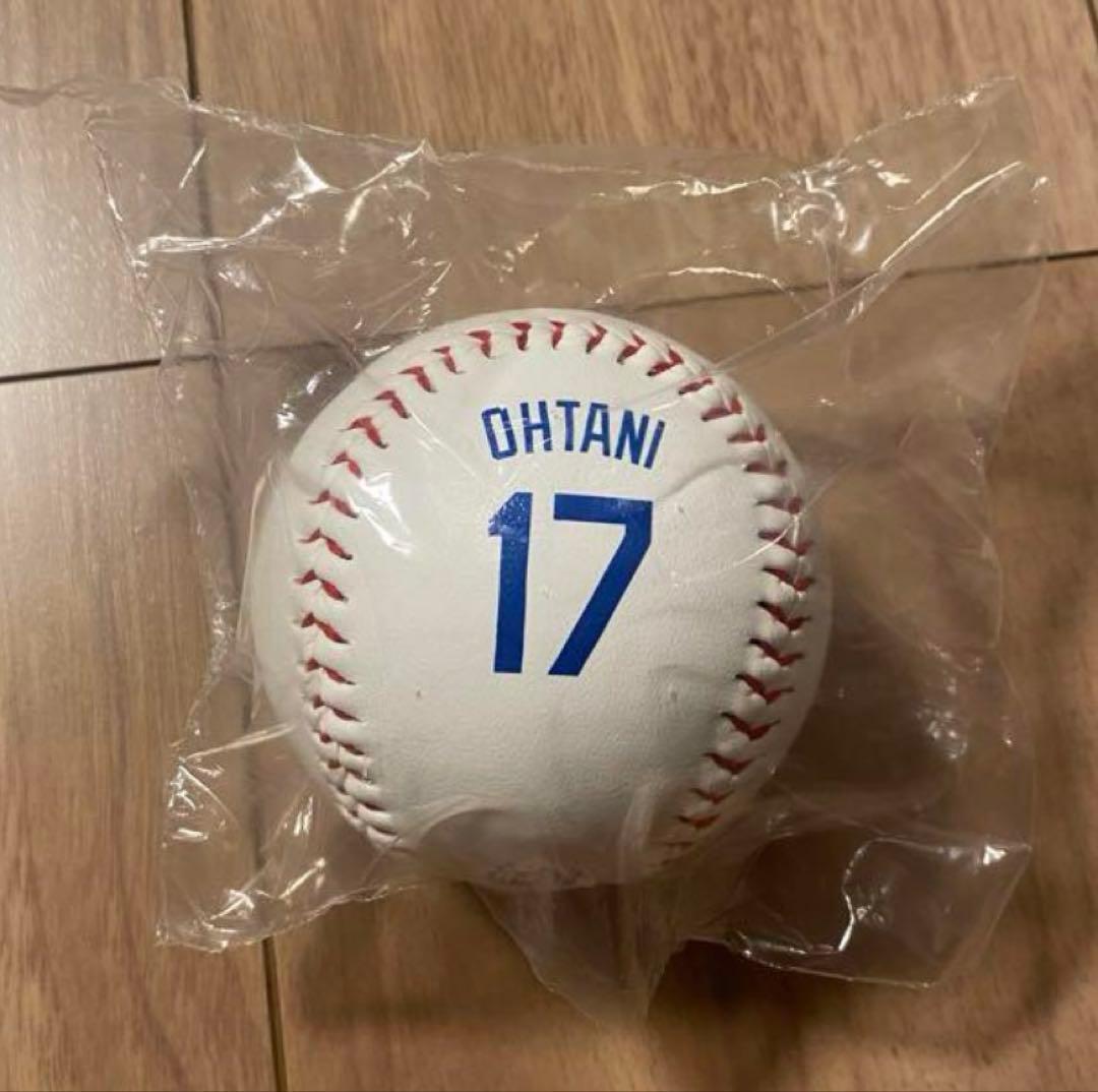 大谷翔平　ドジャース　dodgers ボール４個