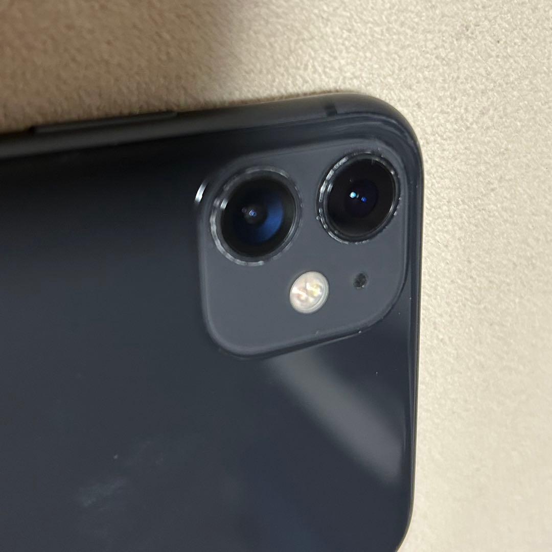 iPhone11 本体 64GB バッテリー残量70%