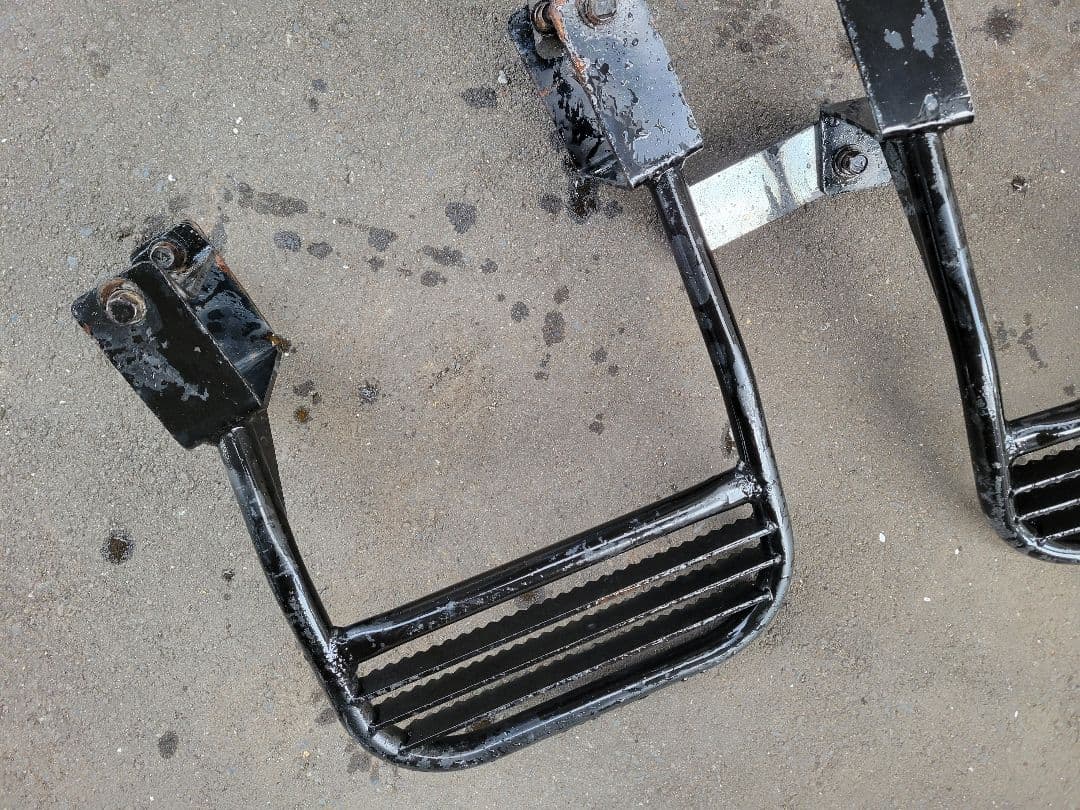 APIO　アピオ　ジムニーjb23 サイドステップ　ゲジゲジくん