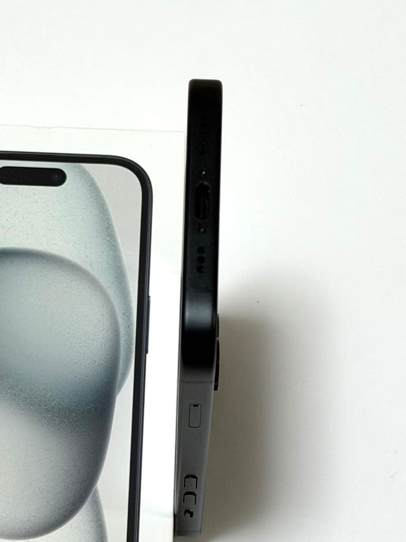 iPhone15 128GB ブラック simフリー