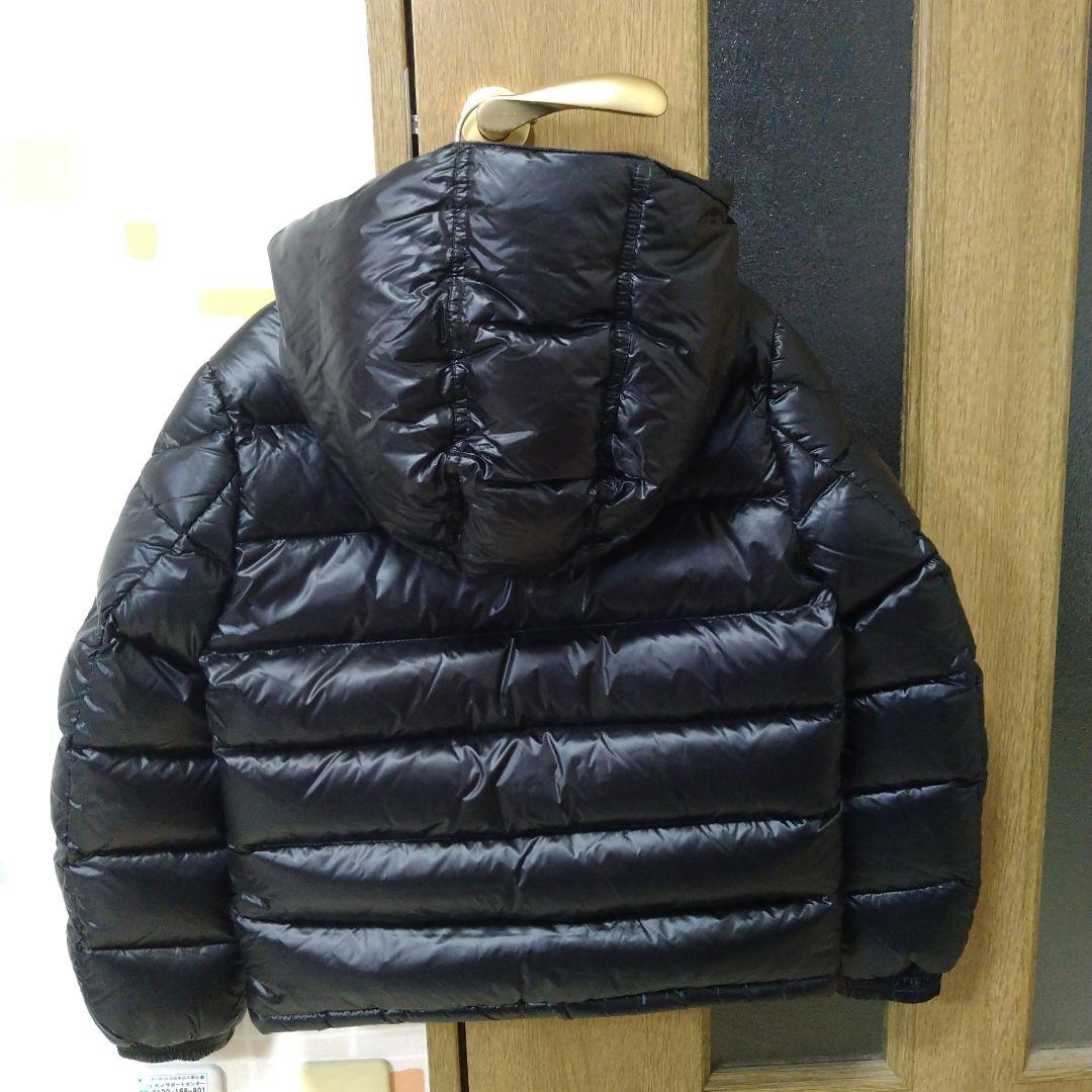 【未使用に近い♥】モンクレール　サイズ10anni 140cm 黒