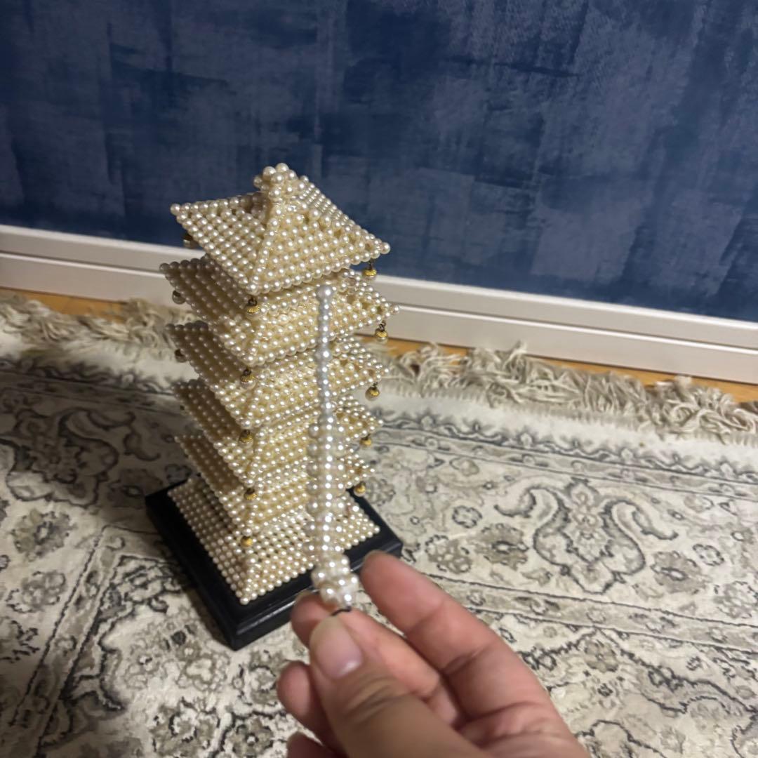 アンティーク　骨董品　パール装飾 五重塔 置物