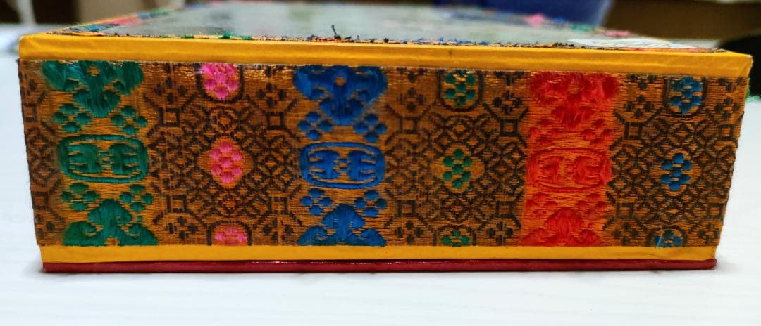 中国土産　龍翔鳳舞　　唐墨　箱付き2本入り