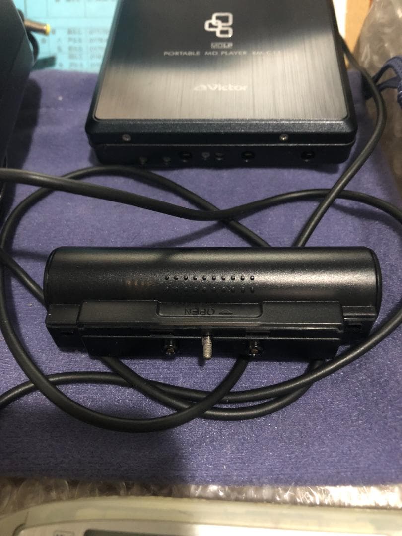 Victor　XM-C11　ポータブルMDプレーヤー　動作良好♬　付属品多数