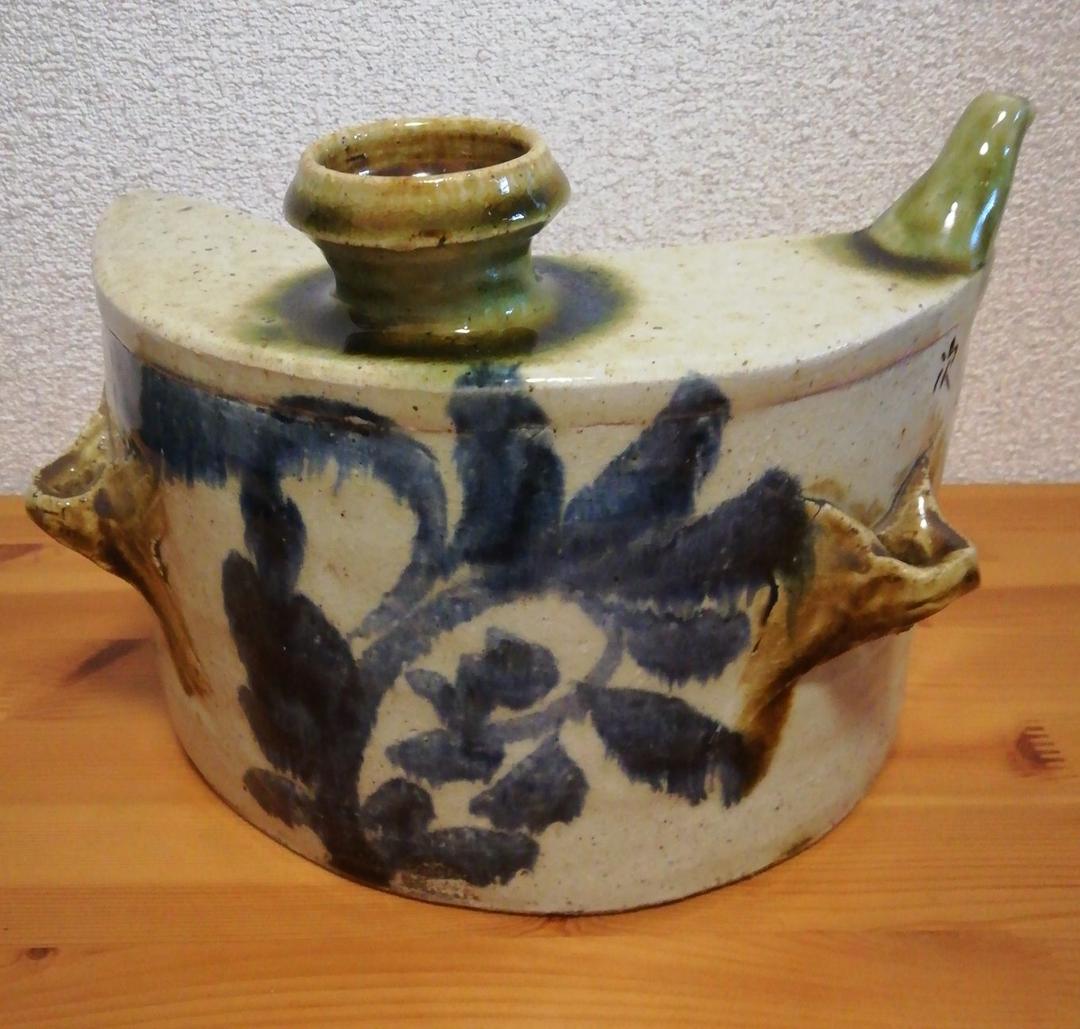 人間国宝　金城次郎作　壺屋焼　草花文　抱瓶　酒器