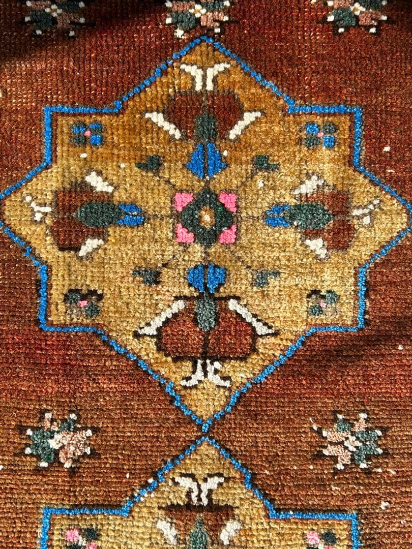 レア柄　トルコ　ヴィンテージ　ラグ　トルコラグ　ウール　モコモコ