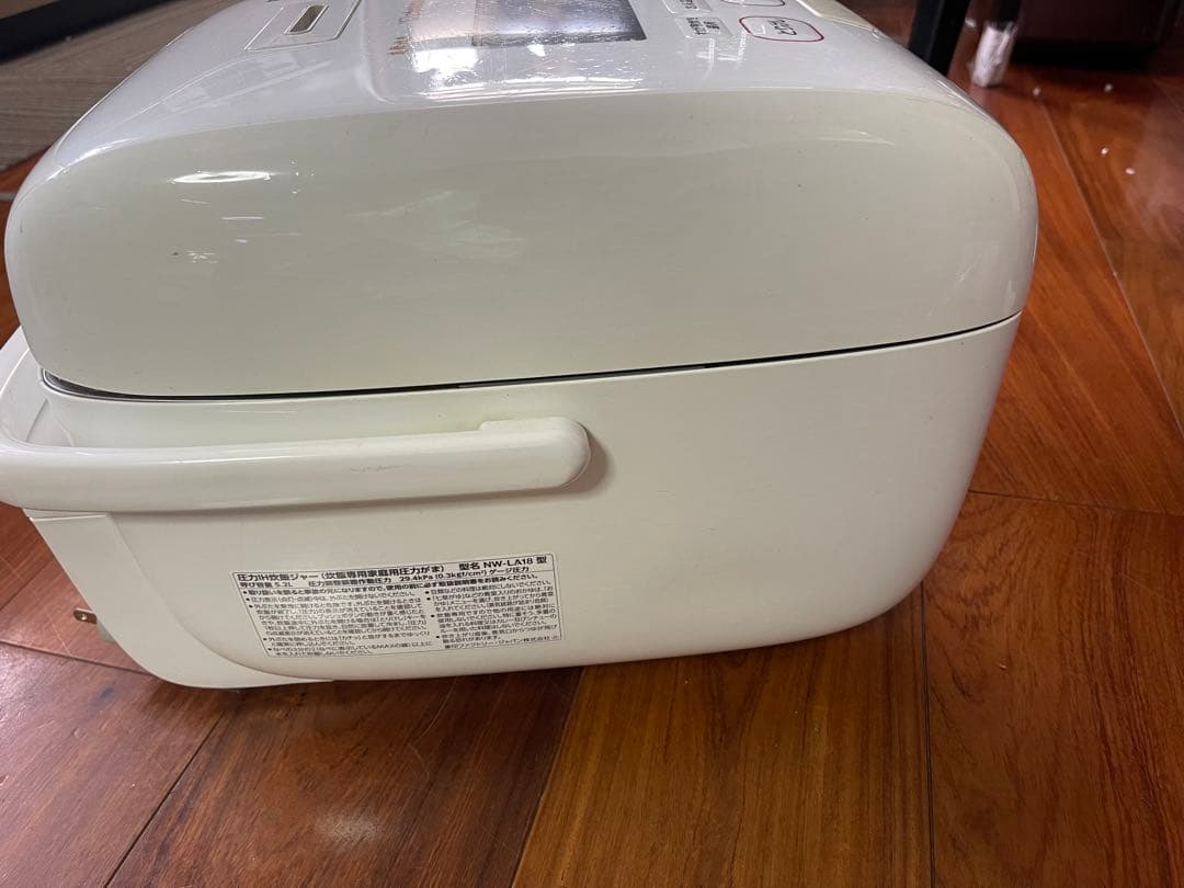 圧力IH炊飯器 NW-LA18