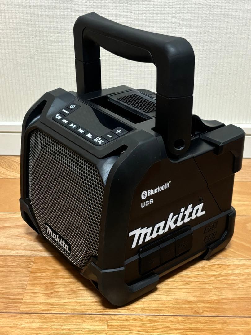 makita USBメモリ音楽再生機能付 Bluetootスピーカ MR202B