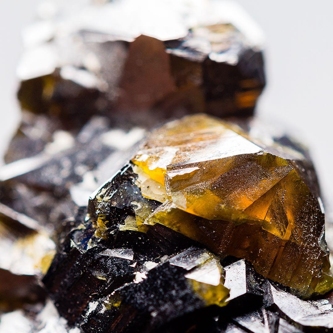 ブルガリア マダン スファレライト 天然石 原石 鉱物標本 鉱石 閃亜鉛鉱 66