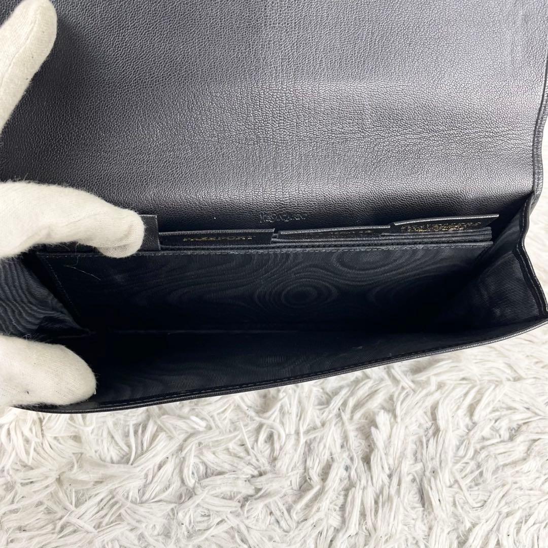 美品 イヴサンローラン レザー トートバッグ ロゴ型押し クロコ ロゴ 黒