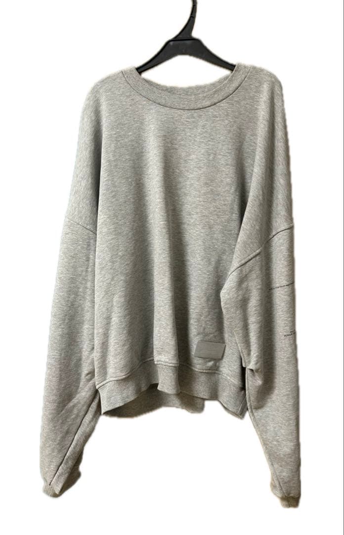 Knuth Marfトレーナー