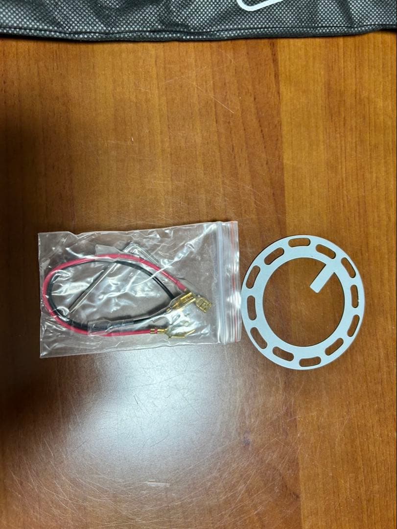 グットガンレーシング ディープコーンステアリング