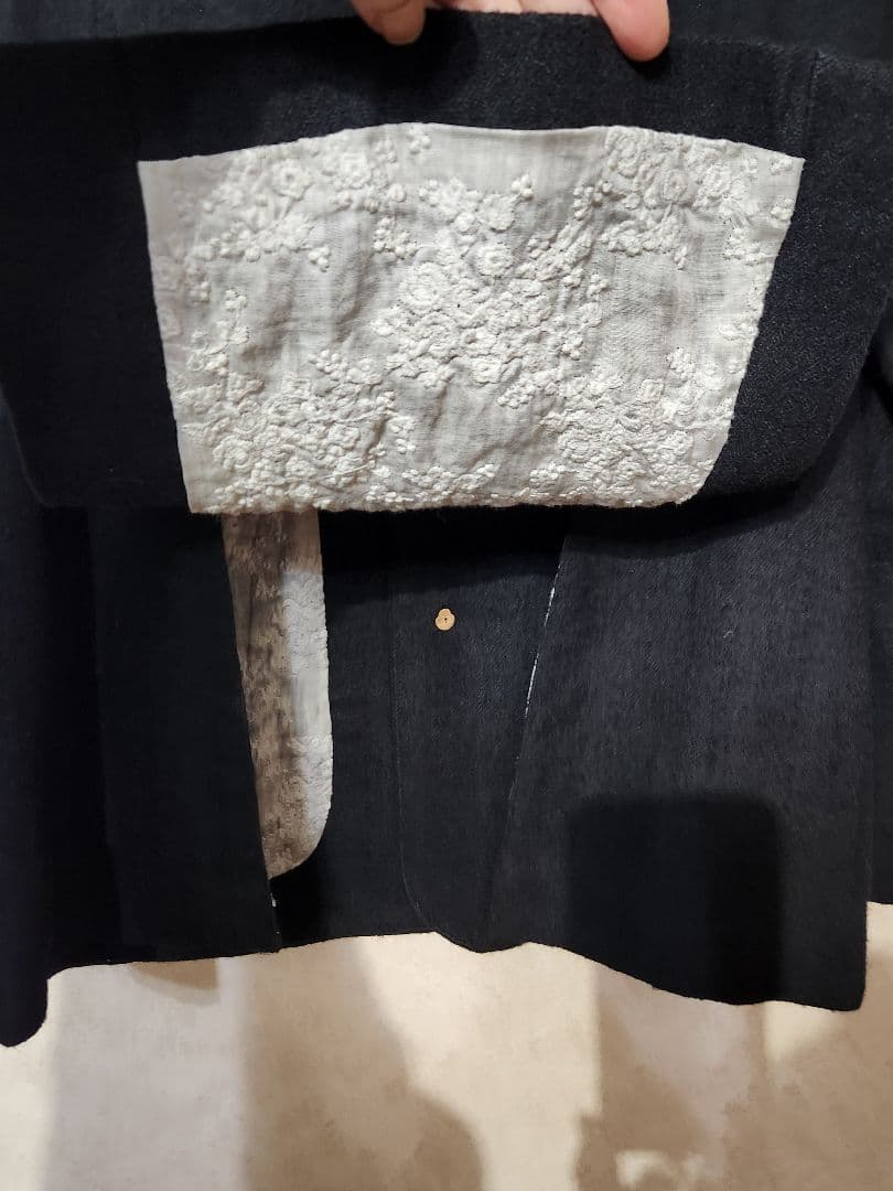 デンマーク製　黒ジャケットとサルエルパンツ セットアップ裏地刺繍　サイズ1と0