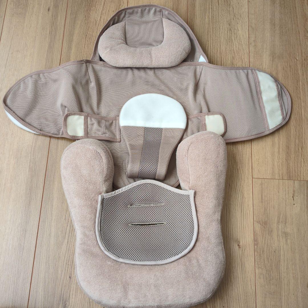 アップリカ ユラリズムオート プレミアム カラー：フォルテシモ 品番：91123