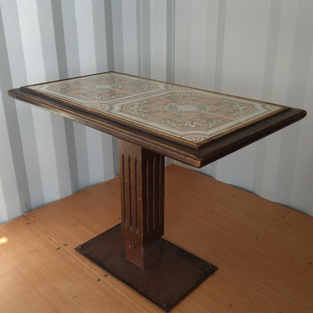 レトロモダン　カフェテーブル　国産