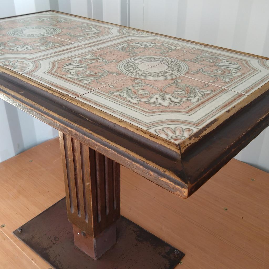 レトロモダン　カフェテーブル　国産