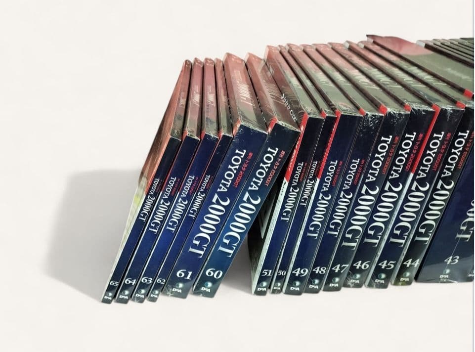 TOYOTA 2000GT デアゴスティーニ　1/10　１〜６５巻　欠品有り↓