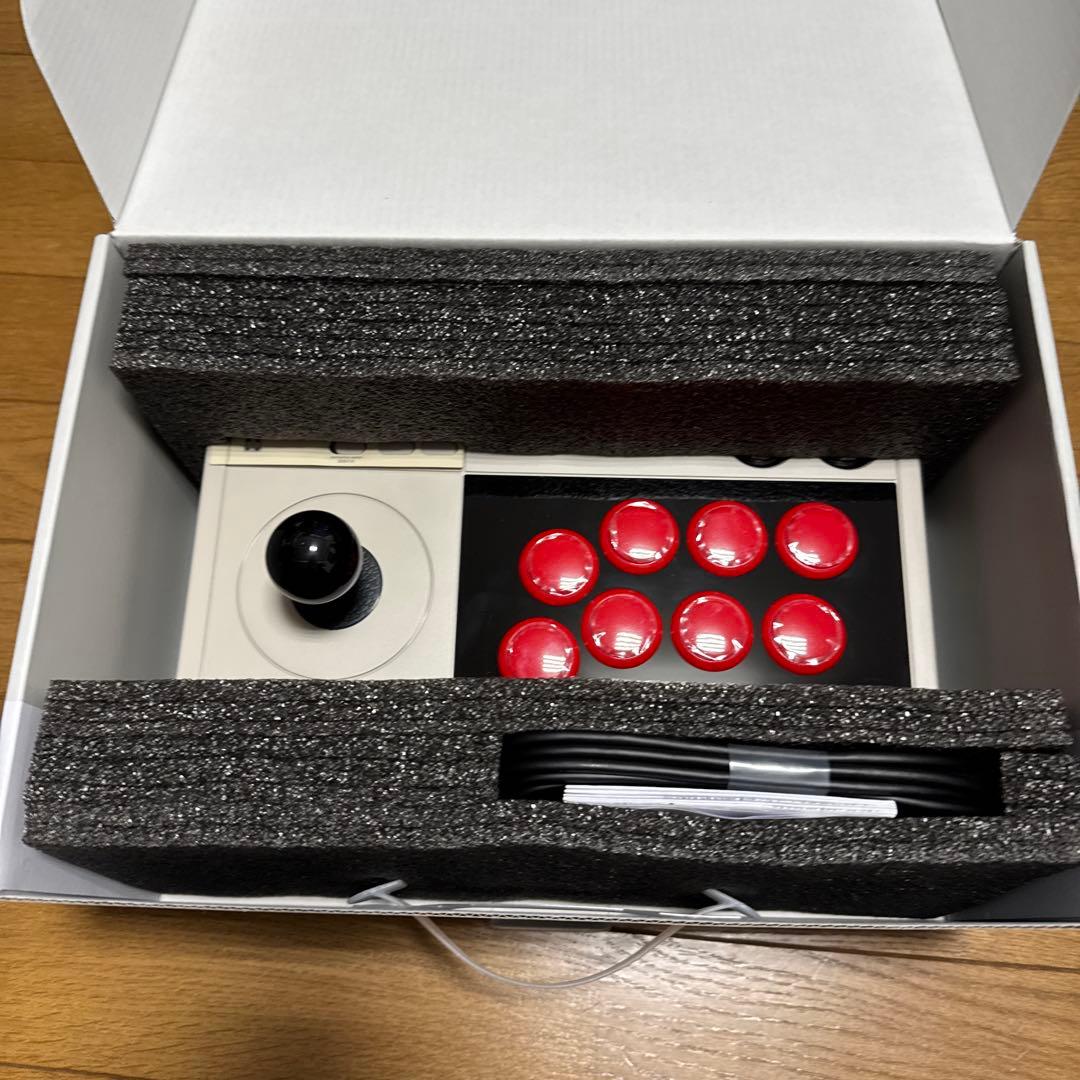 (新品同様)8Bitdo アケコン for Switch & Windows