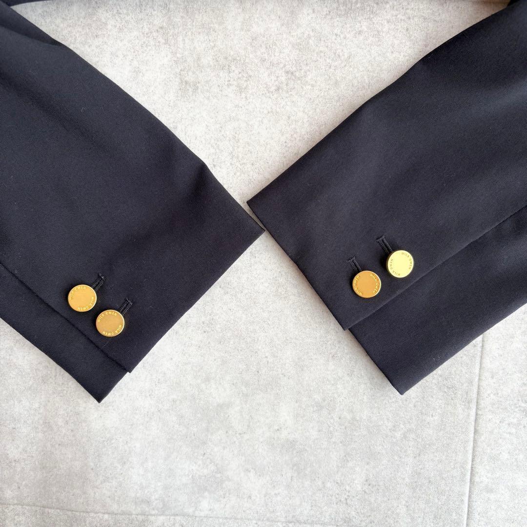 近年2024✨ミラオーウェン 金釦ダブルブレストコンパクトジャケット ネイビー